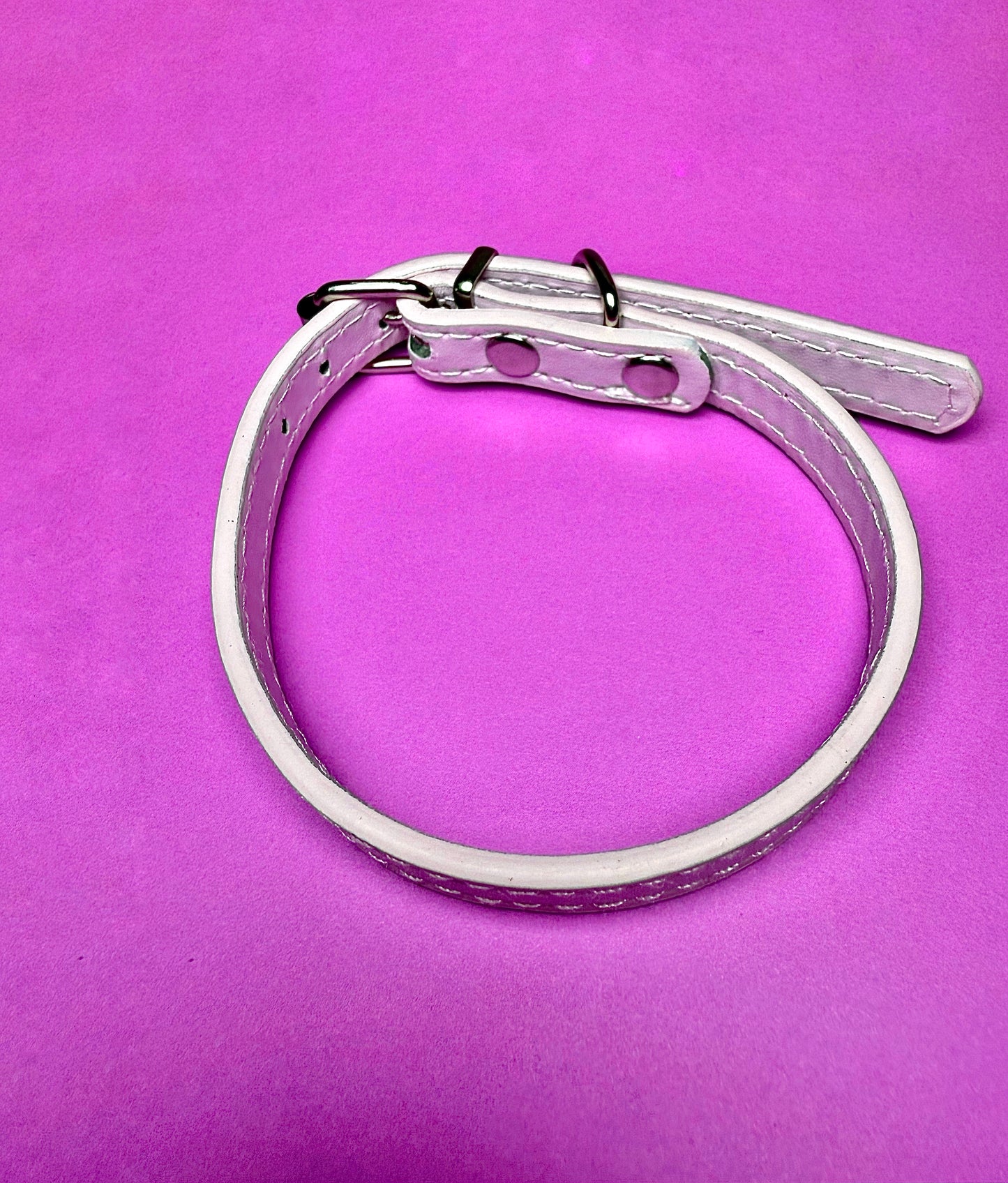 Classic Faux Leather Pet Collar | Light Pink & Red Options